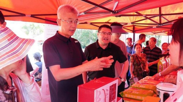 聚富配资 长沈两地“粮”为媒，打开“品牌强农”新局面